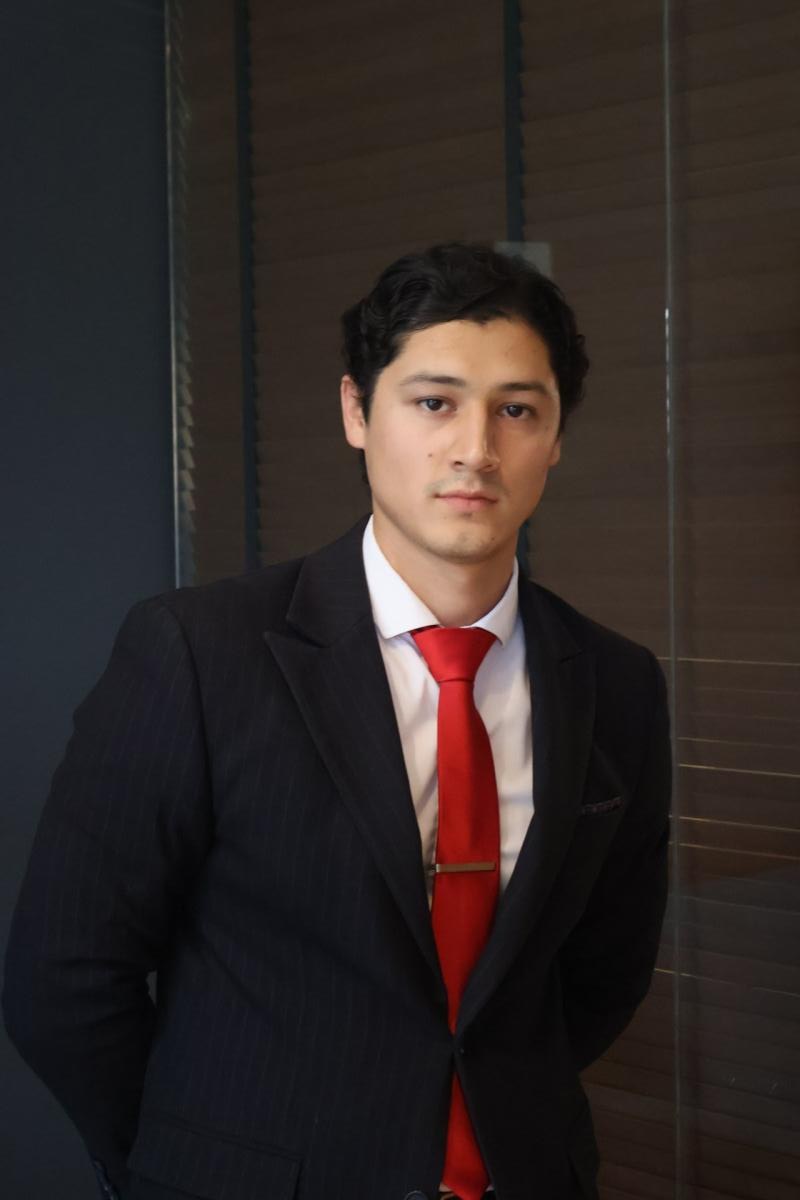 Lic. Jair Zúñiga — Socio Fundador